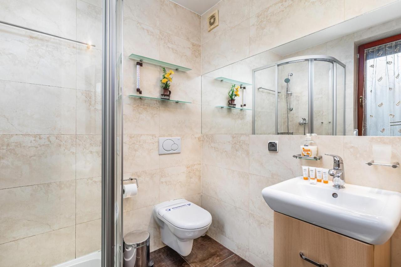Apartamenty Zeromskiego 29 By Noclegi Renters Swinoujscie Luaran gambar